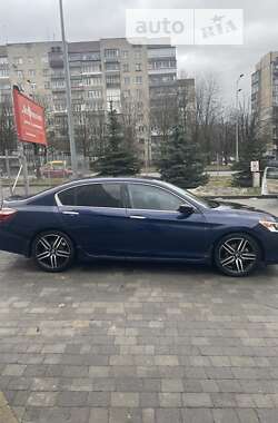 Седан Honda Accord 2016 в Львове