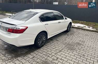 Седан Honda Accord 2014 в Львове