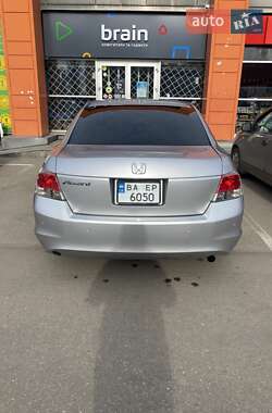 Седан Honda Accord 2007 в Киеве