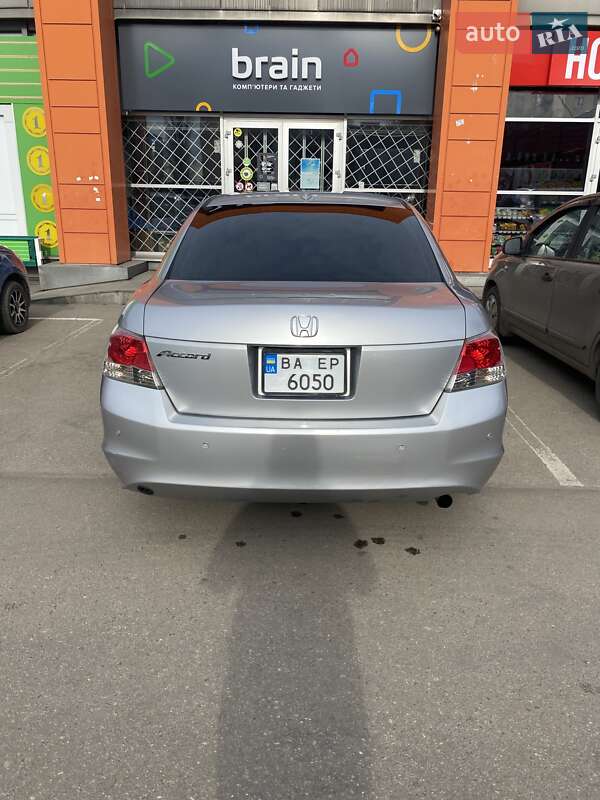 Седан Honda Accord 2007 в Киеве