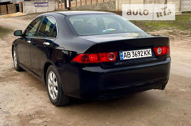 Седан Honda Accord 2004 в Могилів-Подільському