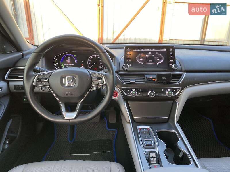 Седан Honda Accord 2019 в Києві