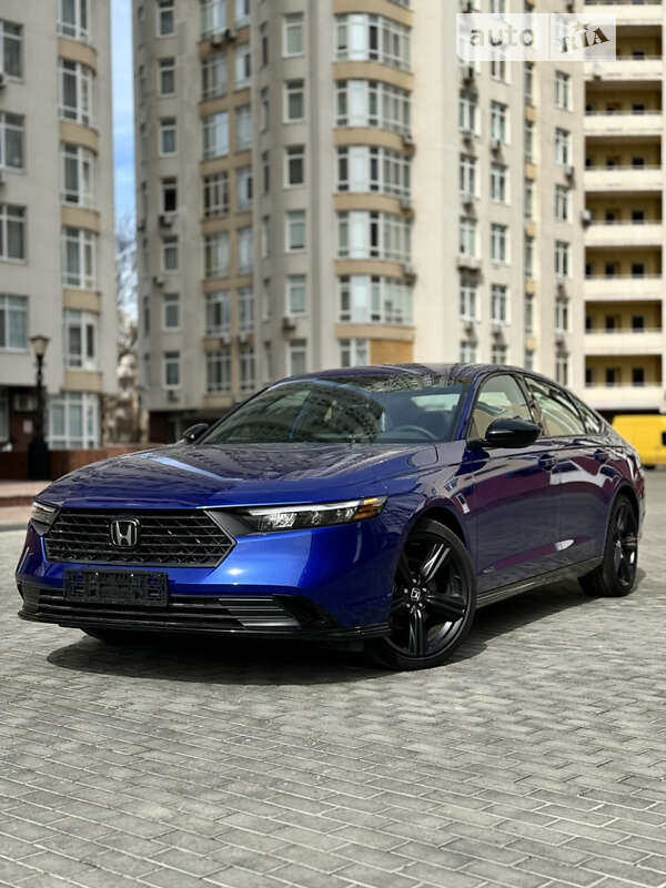 Седан Honda Accord 2023 в Одессе