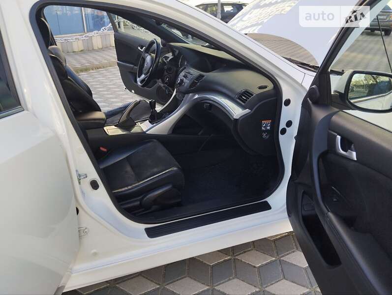 Седан Honda Accord 2011 в Чорноморську