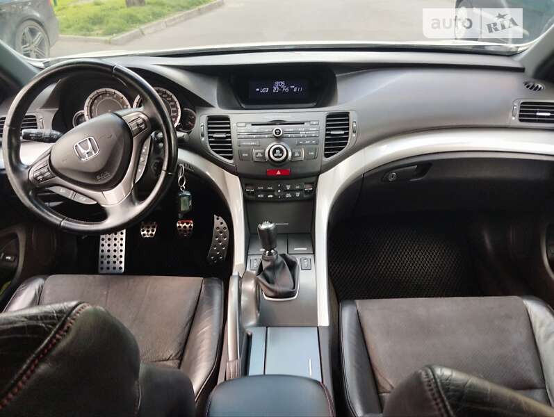 Седан Honda Accord 2011 в Чорноморську
