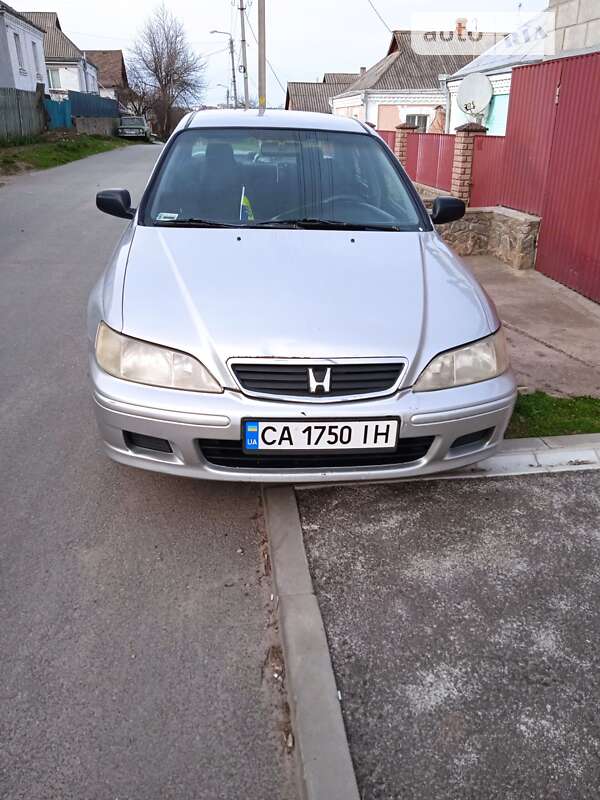 Седан Honda Accord 1999 в Умани