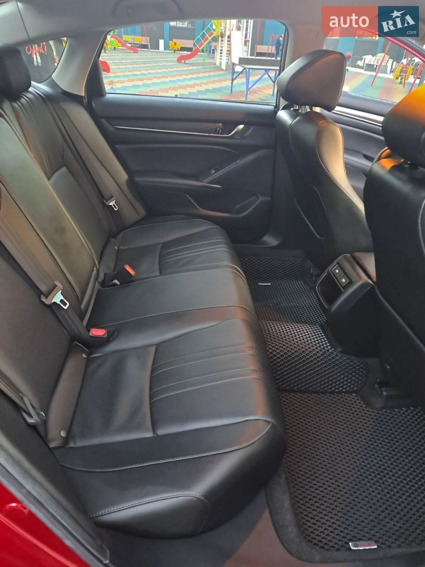 2021 Honda Accord - мініатюра 12
