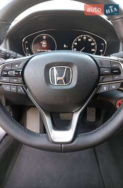 Седан Honda Accord 2018 в 