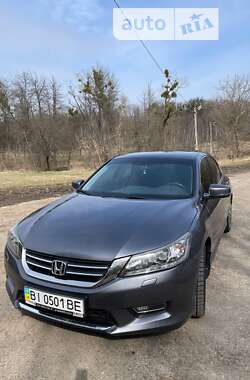 Седан Honda Accord 2013 в Полтаве