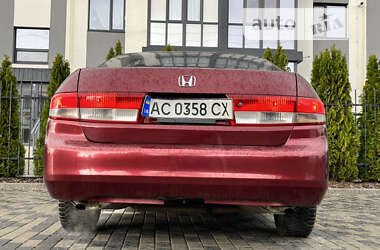 Седан Honda Accord 2004 в Луцьку