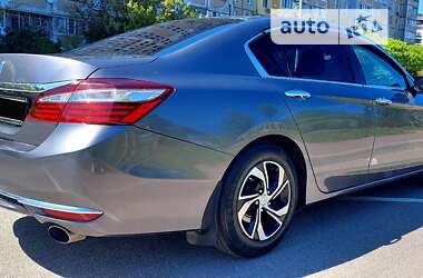 Седан Honda Accord 2017 в 