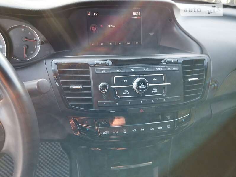 Седан Honda Accord 2017 в Києві