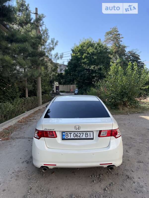 Седан Honda Accord 2010 в Одессе