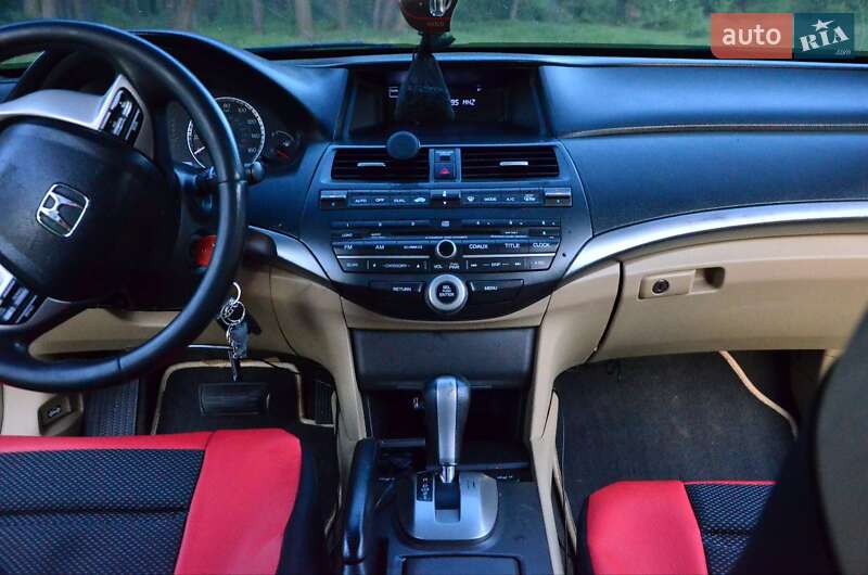 Купе Honda Accord 2008 в Вінниці