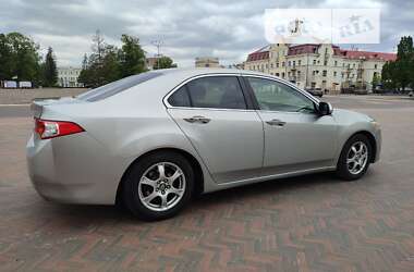 Седан Honda Accord 2009 в Чернигове