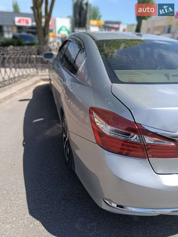 Седан Honda Accord 2016 в Николаеве