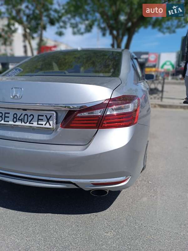 Седан Honda Accord 2016 в Николаеве