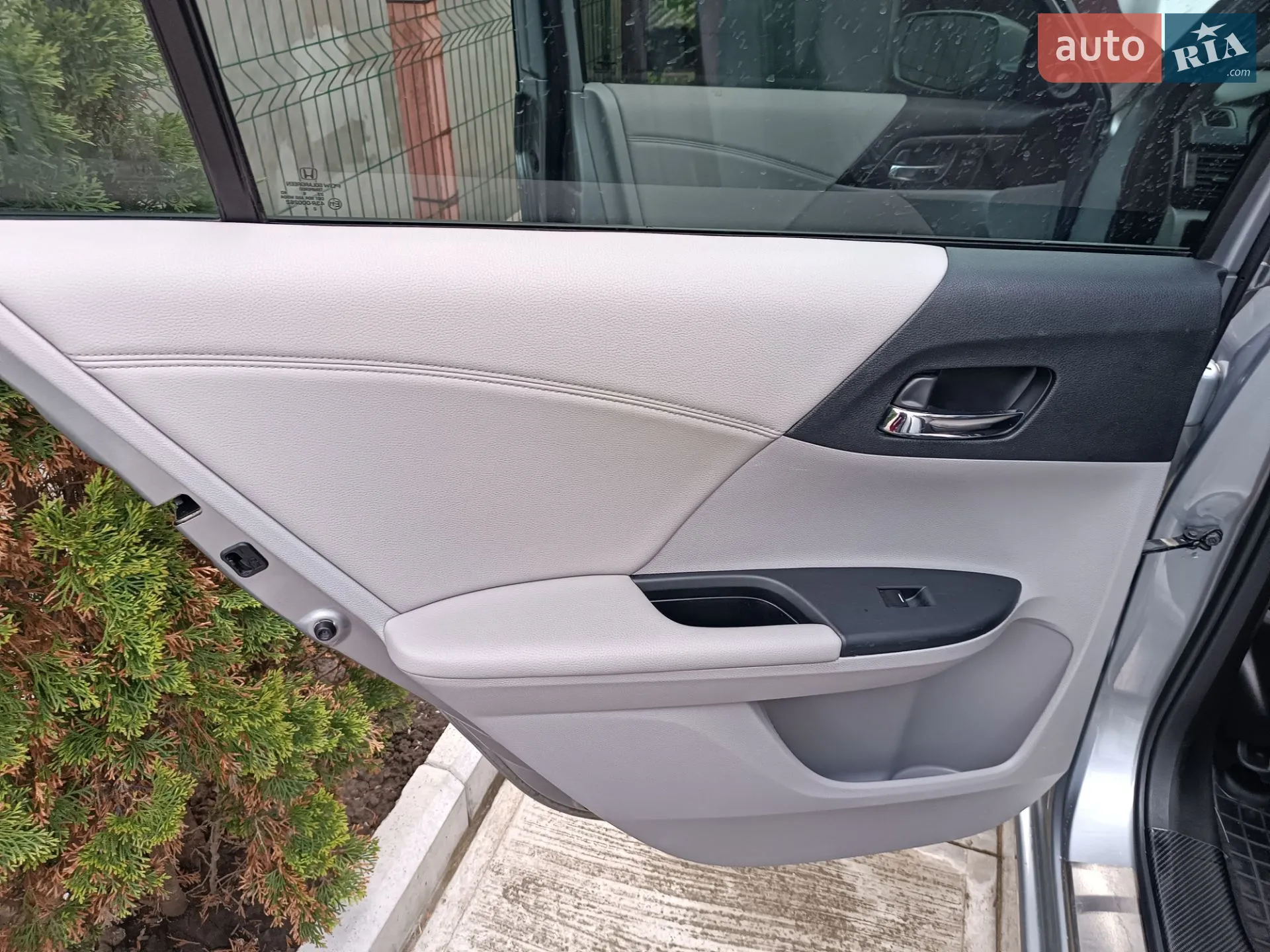 2016 Honda Accord - мініатюра 23