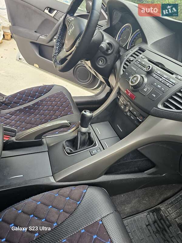Универсал Honda Accord 2009 в Одессе