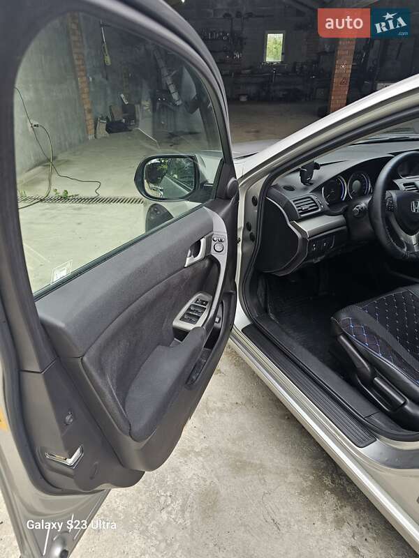Универсал Honda Accord 2009 в Одессе