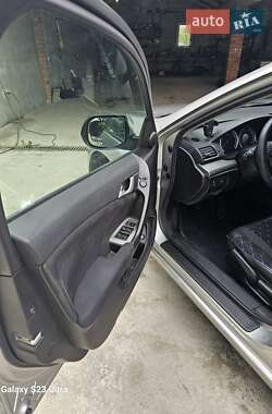 Универсал Honda Accord 2009 в 