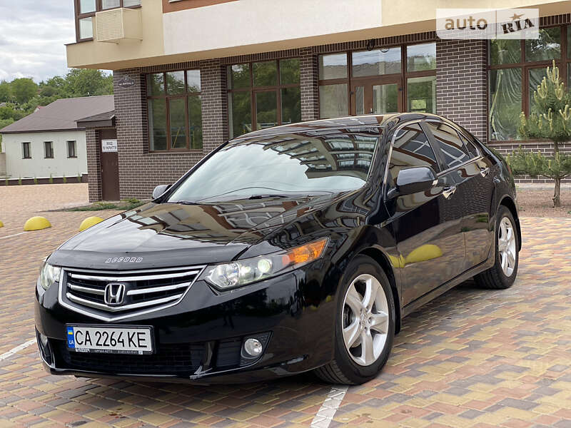 Седан Honda Accord 2008 в Умани