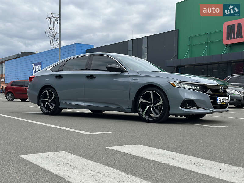 Седан Honda Accord 2022 в Киеве
