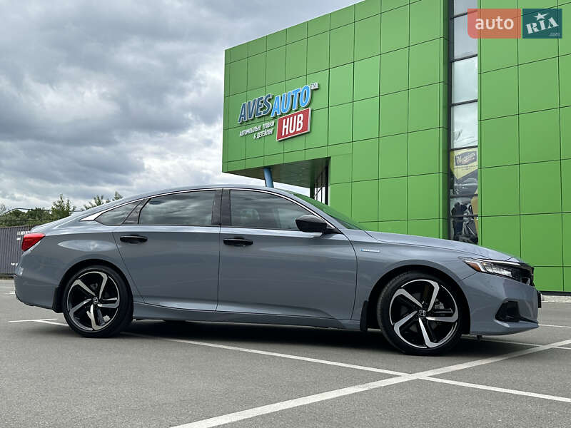 Седан Honda Accord 2022 в Киеве