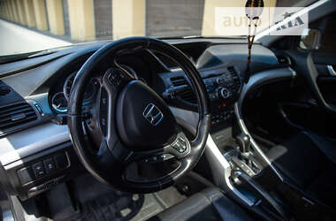 Седан Honda Accord 2011 в 