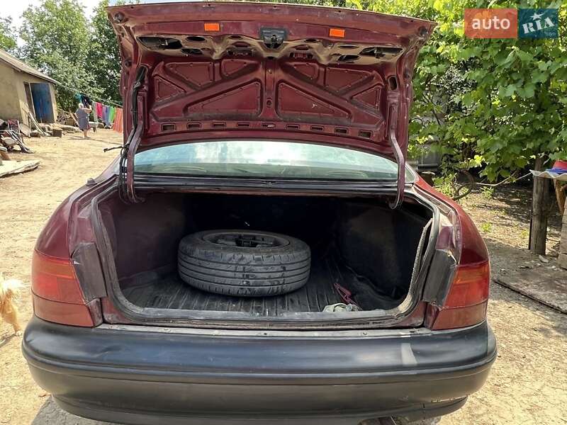 Седан Honda Accord 1993 в Кам'янець-Подільському