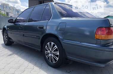 Седан Honda Accord 1993 в Петропавловской Борщаговке