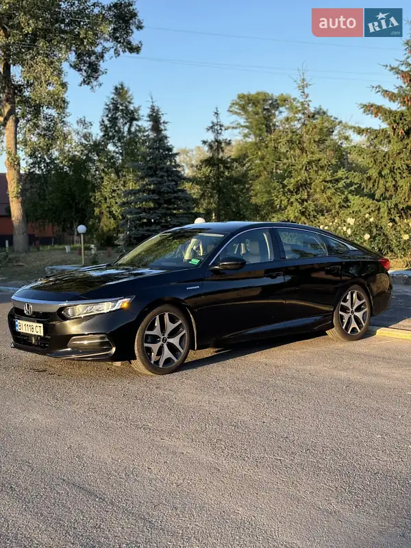 Honda Accord 2019 VIN 1HGCV3F13KA013128 фото оголошення 11 з 90