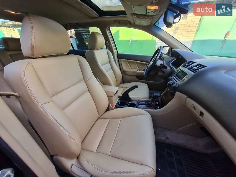 Седан Honda Accord 2006 в Перещепине