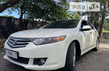 Седан Honda Accord 2010 в Киеве