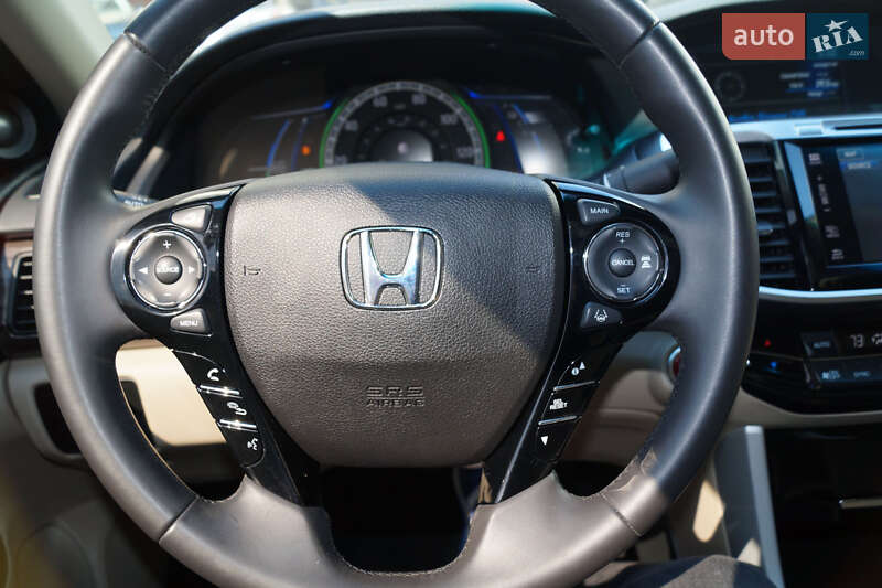 Седан Honda Accord 2017 в Киеве