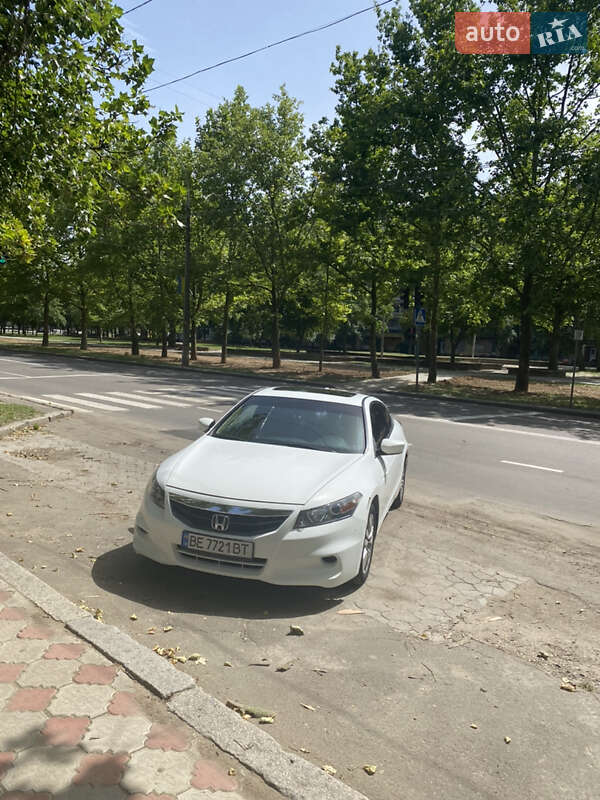 Купе Honda Accord 2011 в Николаеве