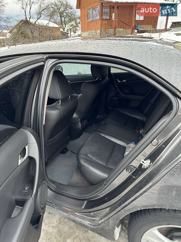 Седан Honda Accord 2009 в Сколе