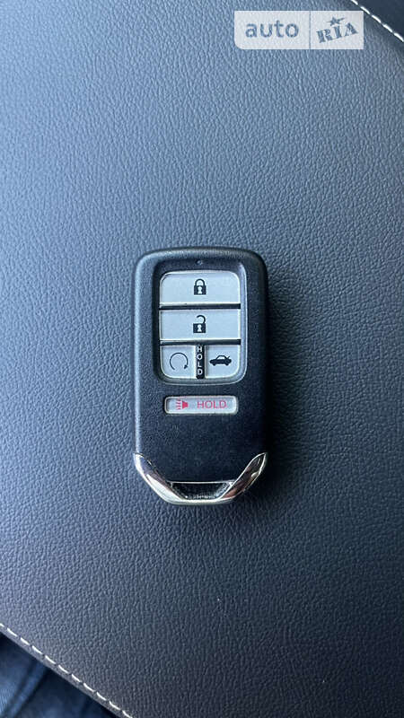 Седан Honda Accord 2022 в Києві