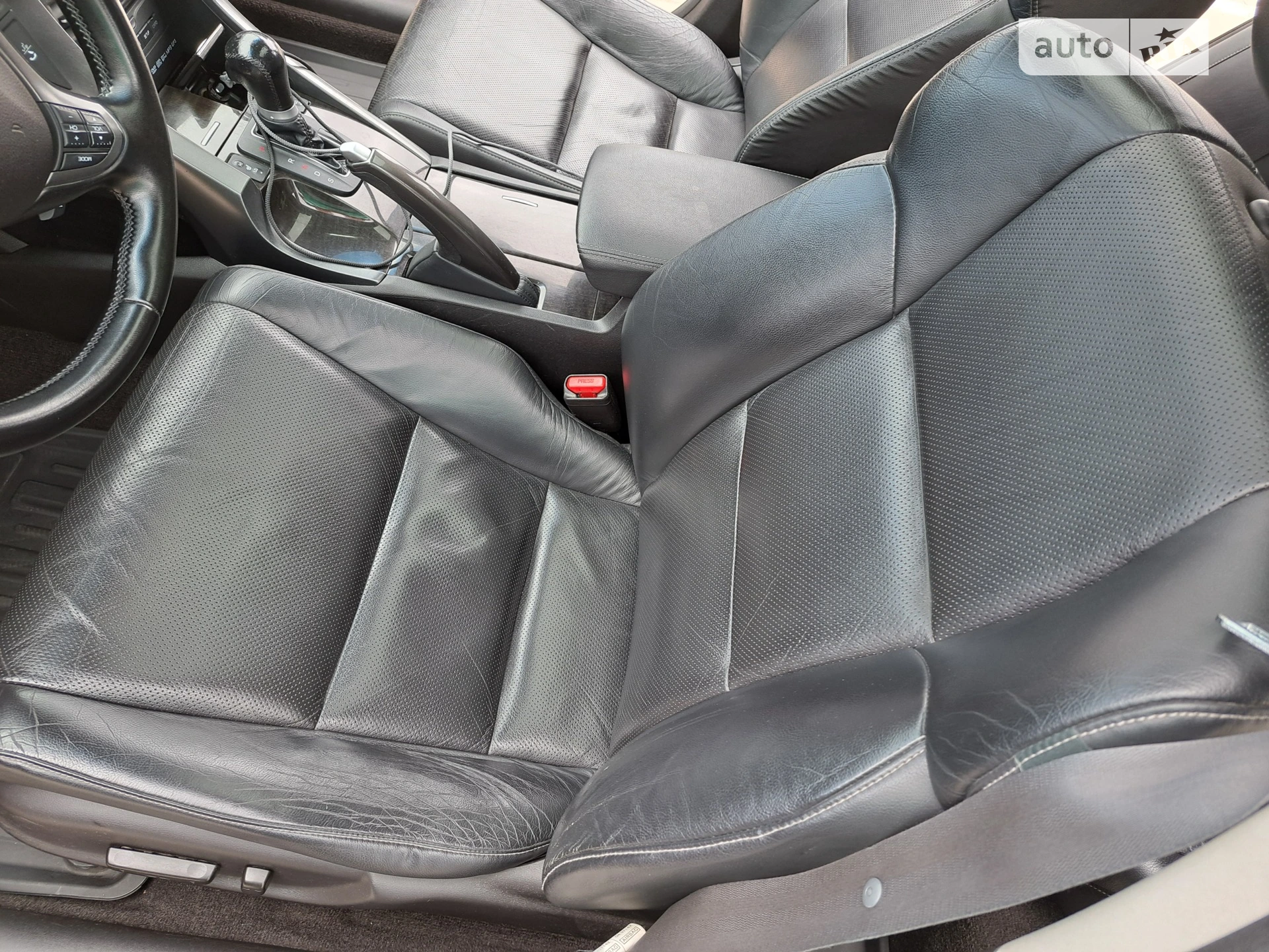 2011 Honda Accord - мініатюра 11