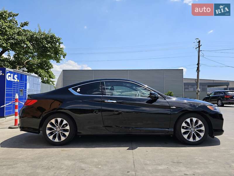 Купе Honda Accord 2012 в Измаиле
