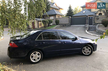 Седан Honda Accord 2006 в 