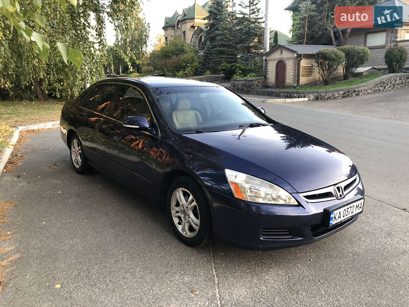 Седан Honda Accord 2006 в Киеве