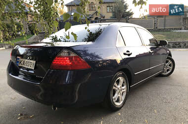 Седан Honda Accord 2006 в Киеве