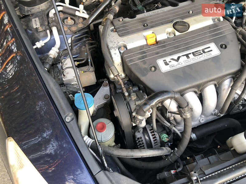 Седан Honda Accord 2006 в Киеве