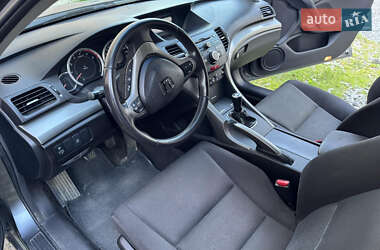 Седан Honda Accord 2009 в 