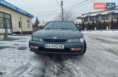 Купе Honda Accord 1995 в Добропіллі