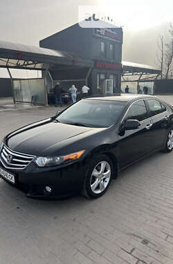 Седан Honda Accord 2010 в Тернополе