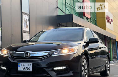 Седан Honda Accord 2016 в Киеве