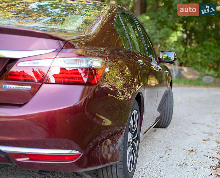 Седан Honda Accord 2016 в Львове