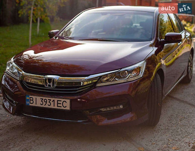 Седан Honda Accord 2016 в Львове